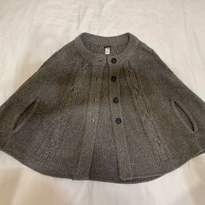 Girls tea Size 6-7 grey shawl sweater